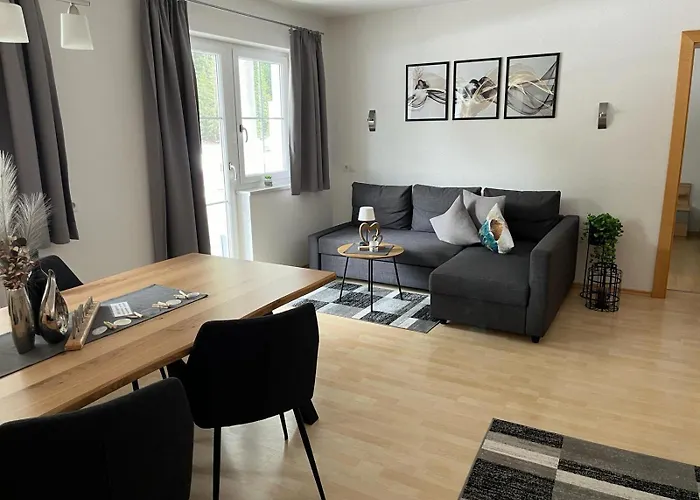 Ferienwohnung Hoellrigl